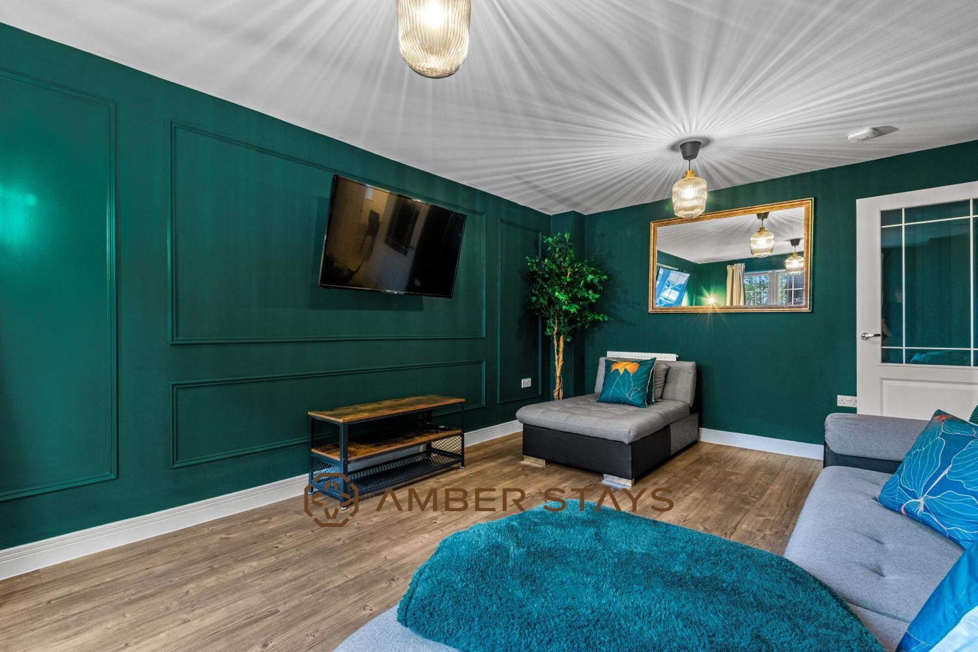 Spacious 5 Bed House In Reading By Amber Stays, Perfect For Business & Contractors, Sleeps 12! エクステリア 写真